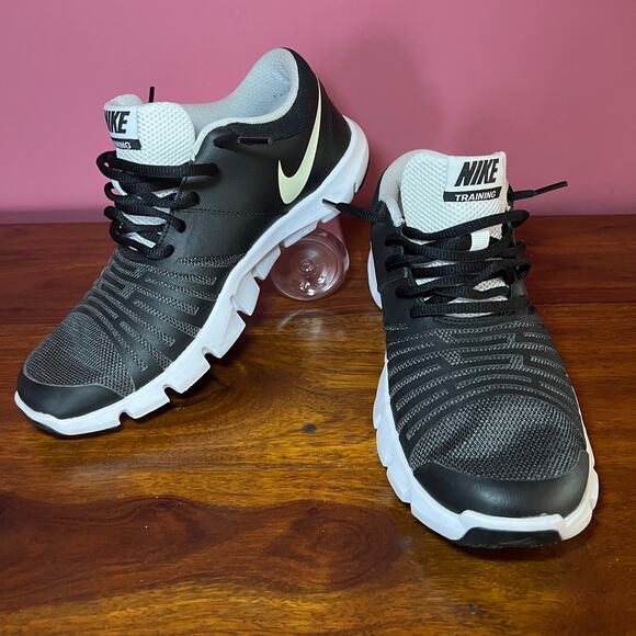 Nike Air Flex Show TR Running Shoes Mens Size 7.5 Black - Picture 2 of 8